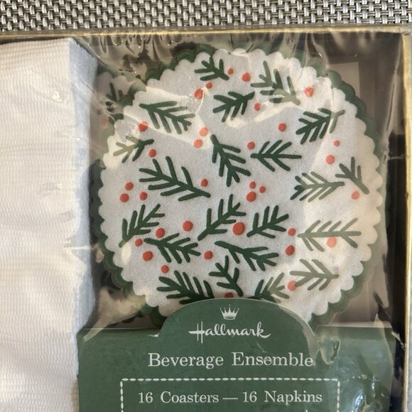 Hallmark Beverage Ensemble 16 Coasters & Cocktail Napkins Set 16 Holiday Retro - Picture 4 of 4